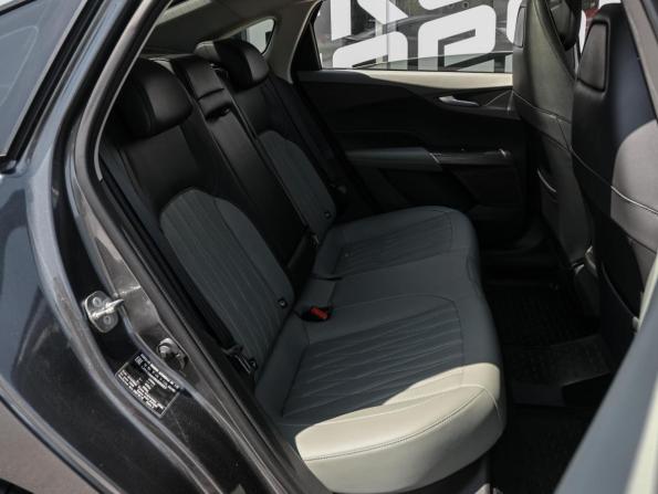Changan Lamore с пробегом 2024 года, цена 2 049 000 рублей, 24172 км, седан, Автокод Объявления