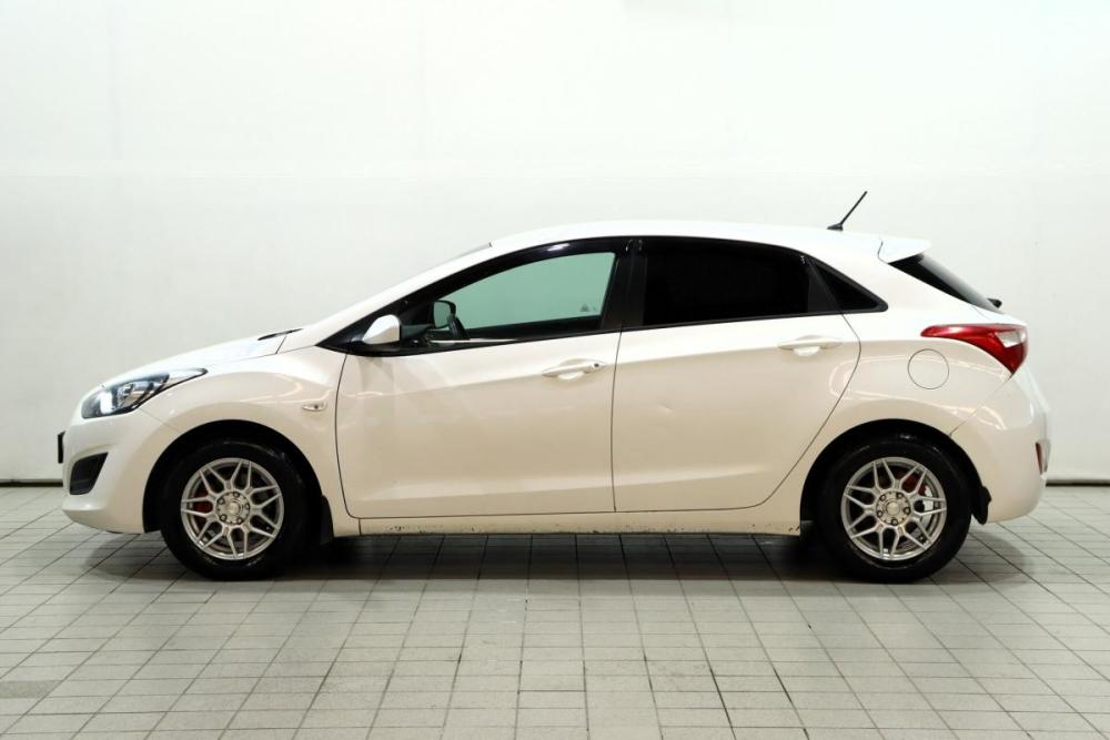 Hyundai i30 II Сургут  - изображение 8