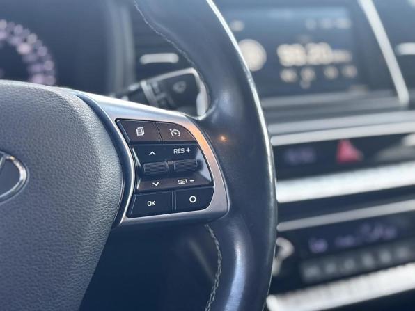 Hyundai Sonata VII (LF) Рестайлинг с пробегом 2019 года, цена 2 050 000 рублей, 84000 км, седан, Автокод Объявления