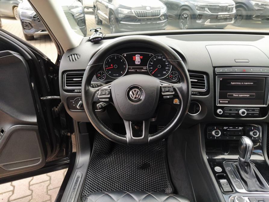 Volkswagen Touareg II Рестайлинг Екатеринбург  - изображение 28