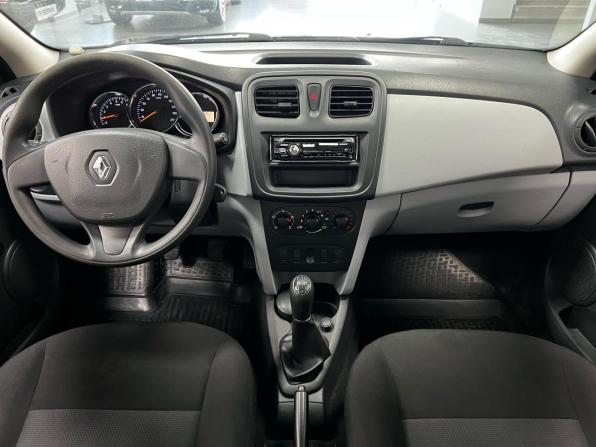 Renault Logan II с пробегом 2014 года, цена 670 000 рублей, 93248 км, седан, Автокод Объявления