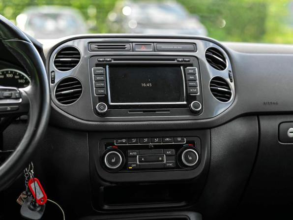 Volkswagen Tiguan I Рестайлинг с пробегом 2013 года, цена 1 048 000 рублей, 180045 км, внедорожник, Автокод Объявления