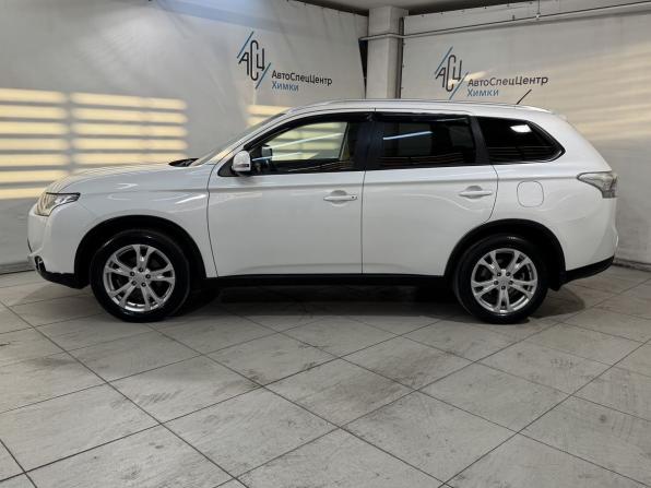 Mitsubishi Outlander III с пробегом 2014 года, цена 1 699 800 рублей, 104000 км, внедорожник, Автокод Объявления