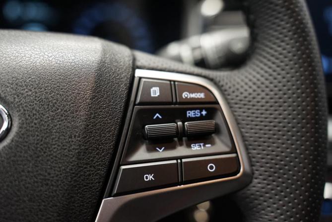Hyundai Solaris II Рестайлинг с пробегом 2022 года, цена 1 844 000 рублей, 51800 км, седан, Автокод Объявления