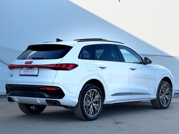 Audi Q5 III с пробегом 2026 года, цена 6 090 000 рублей, 10 км, внедорожник, Автокод Объявления