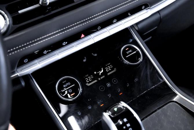 Chery Tiggo 8 I Рестайлинг с пробегом 2023 года, цена 1 999 000 рублей, 55521 км, внедорожник, Автокод Объявления