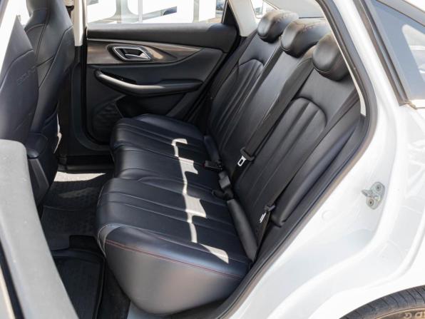 BAIC U5 Plus с пробегом 2023 года, цена 1 075 000 рублей, 134323 км, седан, Автокод Объявления