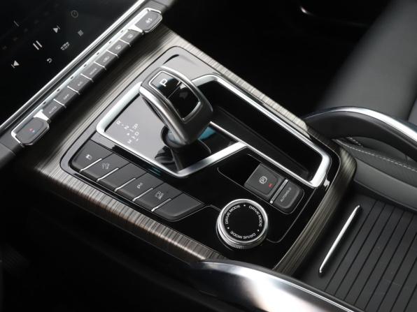 Geely Atlas Pro с пробегом 2022 года, цена 1 800 000 рублей, 96442 км, внедорожник, Автокод Объявления