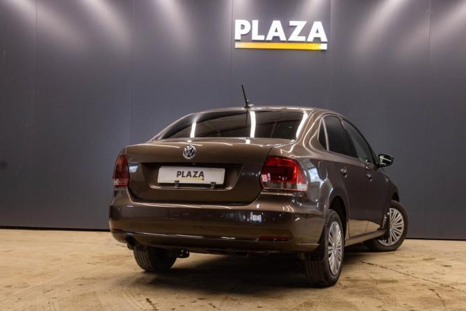 Volkswagen Polo V Рестайлинг с пробегом 2019 года, цена 1 049 000 рублей, 205100 км, седан, Автокод Объявления