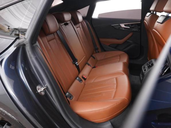 Audi A5 II (F5) Рестайлинг с пробегом 2021 года, цена 4 150 000 рублей, 65819 км, лифтбек, Автокод Объявления