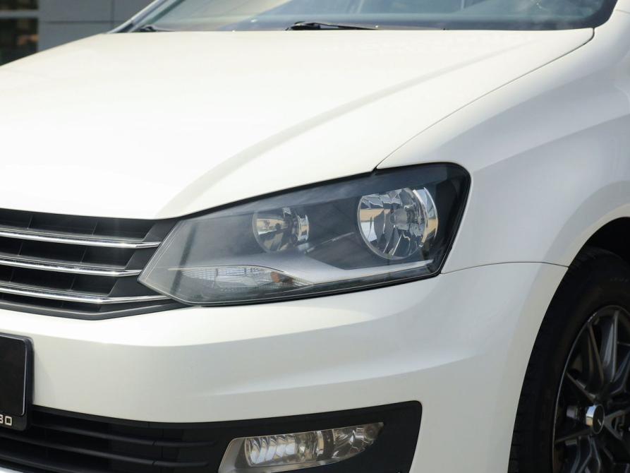Volkswagen Polo V Рестайлинг Казань  - изображение 5