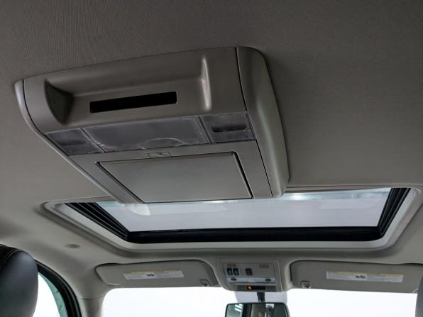 Chevrolet Tahoe III с пробегом 2013 года, цена 3 000 000 рублей, 86663 км, внедорожник, Автокод Объявления