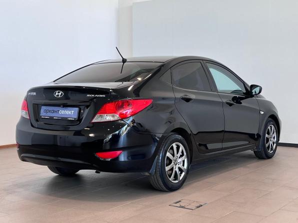 Hyundai Solaris I с пробегом 2013 года, цена 760 000 рублей, 121468 км, седан, Автокод Объявления