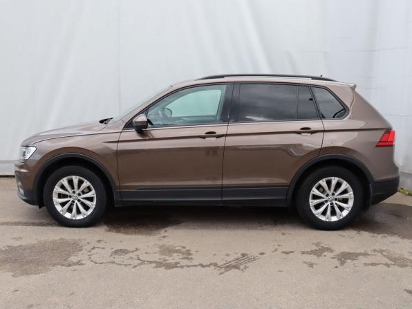 Volkswagen Tiguan II с пробегом 2019 года, цена 1 940 000 рублей, 121460 км, внедорожник, Автокод Объявления