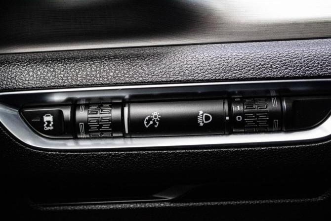 Geely Coolray I с пробегом 2020 года, цена 1 599 000 рублей, 122451 км, внедорожник, Автокод Объявления