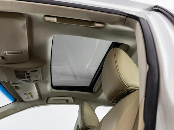 Lexus ES VI с пробегом 2013 года, цена 1 499 000 рублей, 210865 км, седан, Автокод Объявления