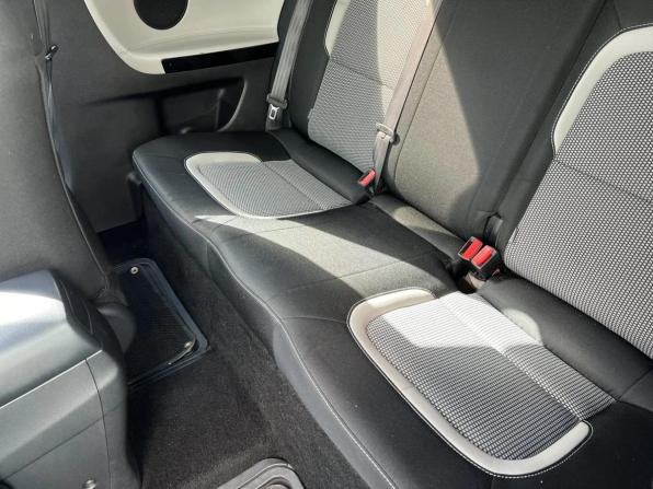 Kia Ceed II с пробегом 2013 года, цена 1 049 000 рублей, 224659 км, хэтчбек, Автокод Объявления
