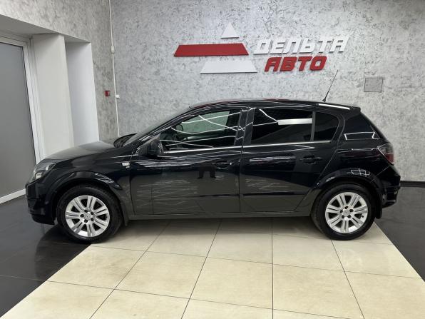 Opel Astra H Рестайлинг с пробегом 2012 года, цена 965 000 рублей, 130100 км, хэтчбек, Автокод Объявления