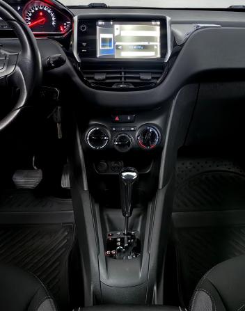 Peugeot 208 I с пробегом 2013 года, цена 619 000 рублей, 115987 км, хэтчбек, Автокод Объявления
