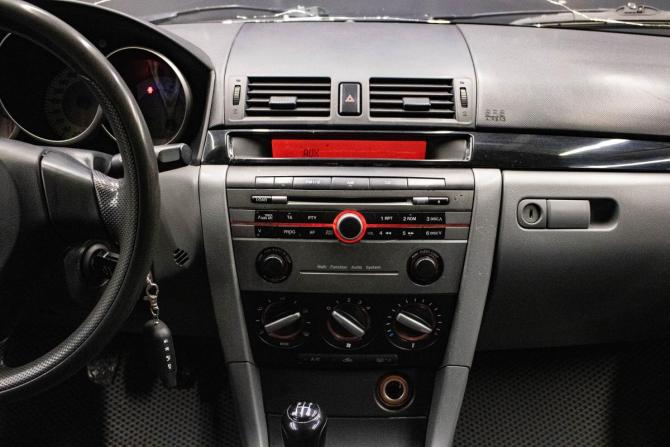 Mazda 3 I (BK) Рестайлинг с пробегом 2008 года, цена 449 000 рублей, 183359 км, седан, Автокод Объявления