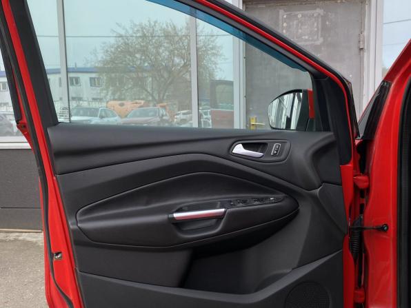 Ford Kuga II с пробегом 2014 года, цена 889 000 рублей, 219352 км, внедорожник, Автокод Объявления