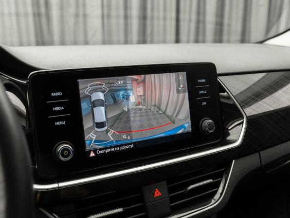 Volkswagen Polo VI с пробегом 2021 года, цена 1 840 000 рублей, 39406 км, лифтбек, Автокод Объявления