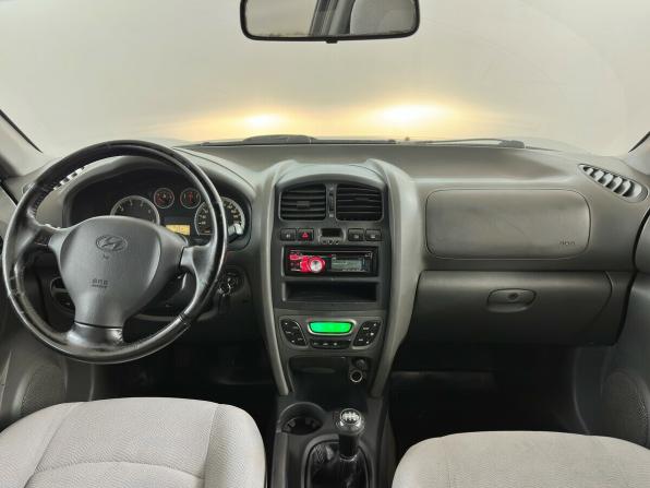 Hyundai Santa Fe Classic с пробегом 2010 года, цена 790 000 рублей, 310570 км, внедорожник, Автокод Объявления