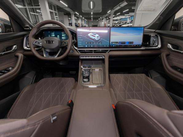 Geely Monjaro I Рестайлинг 2 с пробегом 2026 года, цена 4 400 000 рублей, 50 км, внедорожник, Автокод Объявления