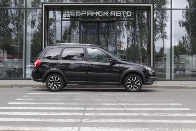 Lada (ВАЗ) Granta I Рестайлинг с пробегом 2024 года, цена 995 000 рублей, 42760 км, универсал, Автокод Объявления