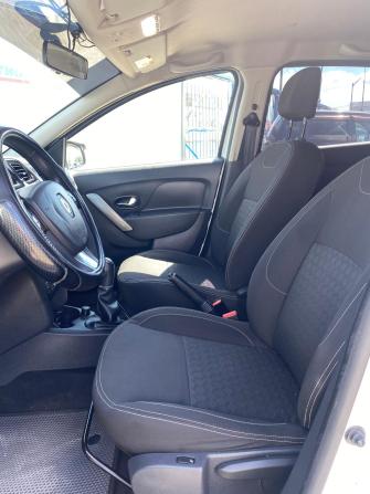 Renault Sandero II с пробегом 2015 года, цена 767 000 рублей, 116000 км, хэтчбек, Автокод Объявления