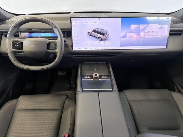 Lynk &amp; Co 900 с пробегом 2026 года, цена 8 000 000 рублей, 35 км, внедорожник, Автокод Объявления