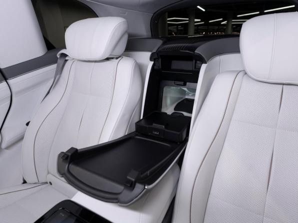 Mercedes-Benz Maybach GLS I с пробегом 2023 года, цена 25 700 000 рублей, 8944 км, внедорожник, Автокод Объявления