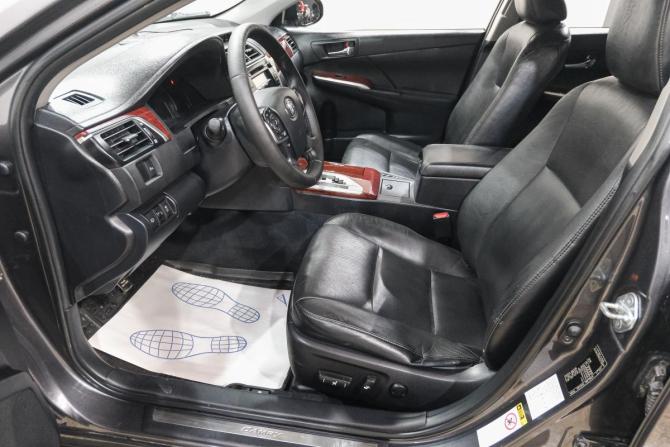 Toyota Camry VII (XV50) с пробегом 2014 года, цена 1 649 000 рублей, 222000 км, седан, Автокод Объявления