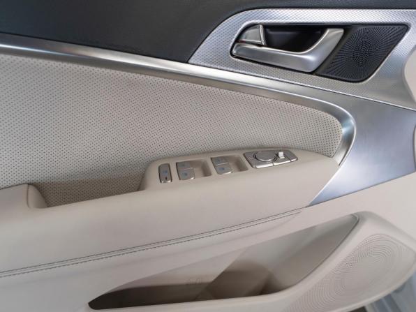 Genesis G70 I Рестайлинг с пробегом 2022 года, цена 3 950 000 рублей, 23113 км, универсал, Автокод Объявления