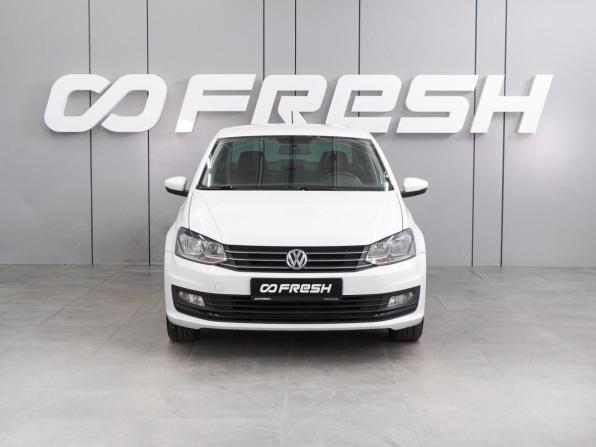 Volkswagen Polo V Рестайлинг с пробегом 2019 года, цена 1 272 000 рублей, 106349 км, седан, Автокод Объявления
