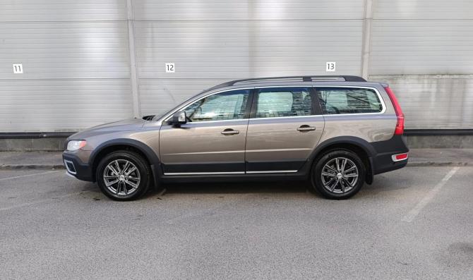 Volvo XC70 II с пробегом 2012 года, цена 1 349 000 рублей, 342102 км, универсал, Автокод Объявления