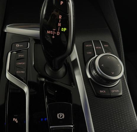 BMW 5 серии VII (G30/G31/G38) Рестайлинг с пробегом 2021 года, цена 3 620 000 рублей, 196822 км, седан, Автокод Объявления