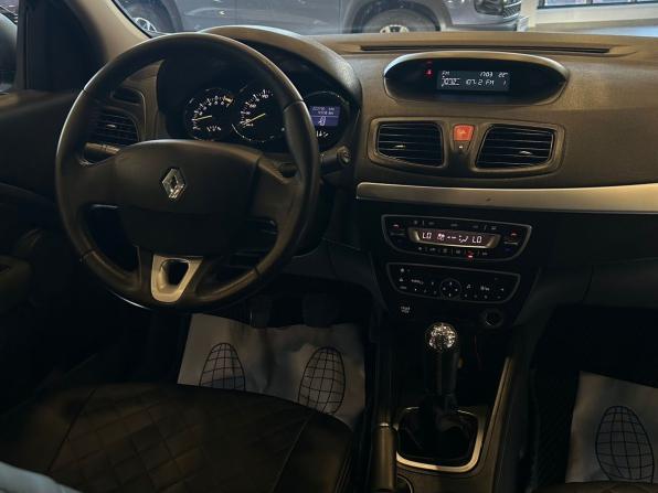 Renault Fluence I с пробегом 2011 года, цена 649 000 рублей, 222728 км, седан, Автокод Объявления
