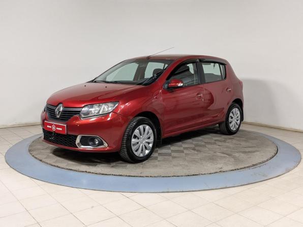 Renault Sandero II с пробегом 2014 года, цена 519 900 рублей, 142000 км, хэтчбек, Автокод Объявления