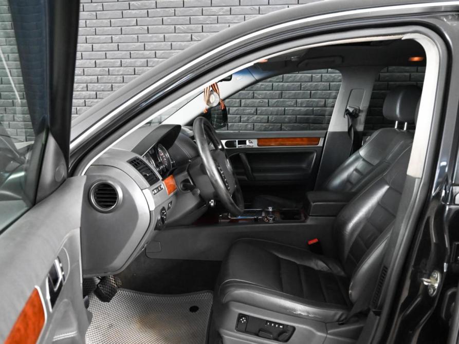 Volkswagen Touareg I Рестайлинг Екатеринбург  - изображение 8