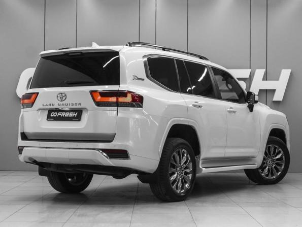 Toyota Land Cruiser 300 Series с пробегом 2021 года, цена 10 990 000 рублей, 70456 км, внедорожник, Автокод Объявления