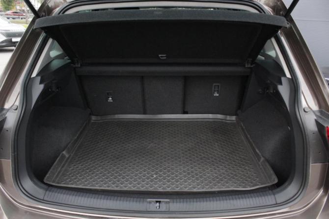 Volkswagen Tiguan II с пробегом 2018 года, цена 2 295 000 рублей, 151565 км, внедорожник, Автокод Объявления