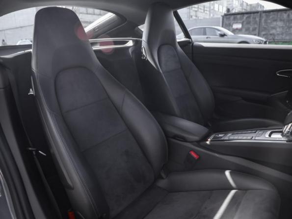 Porsche Cayman III 718 (982) с пробегом 2018 года, цена 6 500 000 рублей, 50115 км, купе, Автокод Объявления