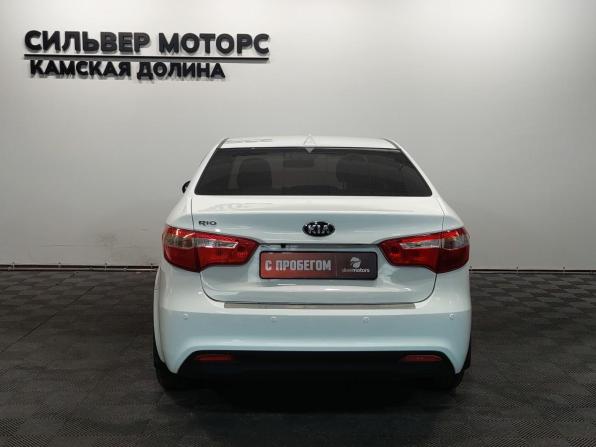Kia Rio III с пробегом 2015 года, цена 899 000 рублей, 164180 км, седан, Автокод Объявления