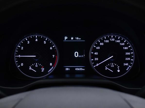 Hyundai Elantra VI (AD) Рестайлинг с пробегом 2019 года, цена 1 860 000 рублей, 43631 км, седан, Автокод Объявления