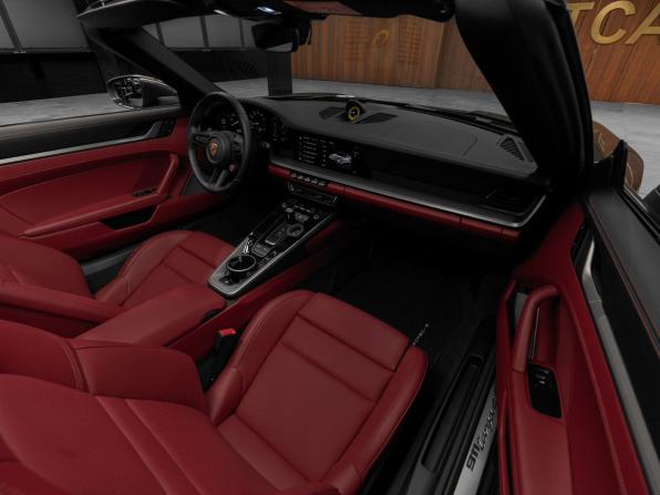 Porsche 911 VIII (992) с пробегом 2023 года, цена 22 000 000 рублей, 9651 км, тарга, Автокод Объявления
