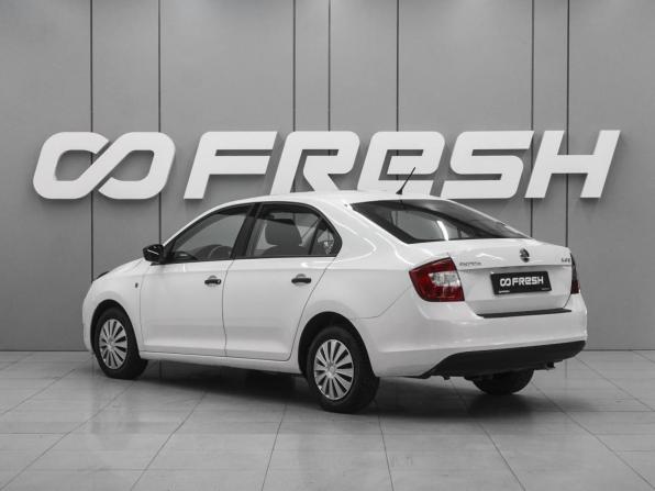 Skoda Rapid I с пробегом 2015 года, цена 899 000 рублей, 190488 км, лифтбек, Автокод Объявления