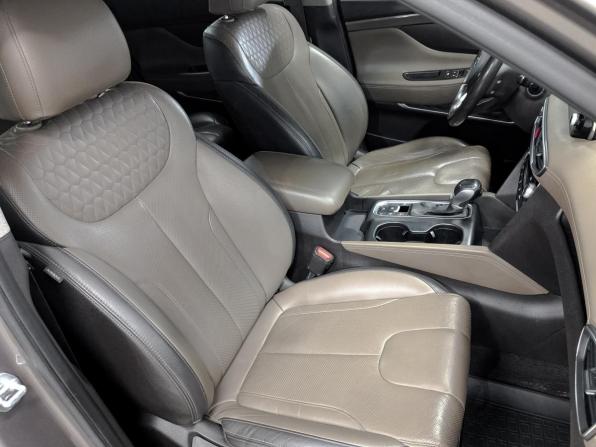 Hyundai Santa Fe IV с пробегом 2019 года, цена 2 850 000 рублей, 142314 км, внедорожник, Автокод Объявления