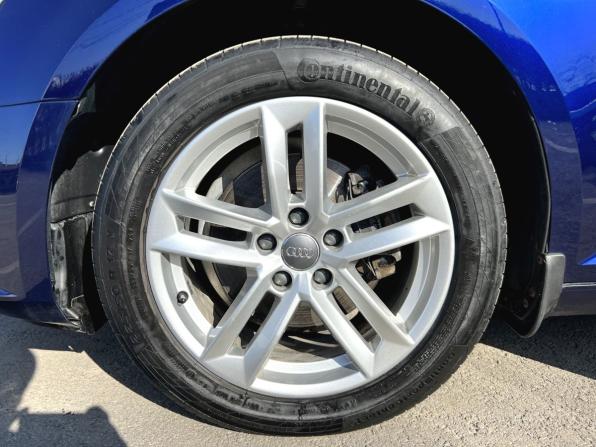 Audi A4 V (B9) с пробегом 2018 года, цена 2 685 000 рублей, 61331 км, седан, Автокод Объявления