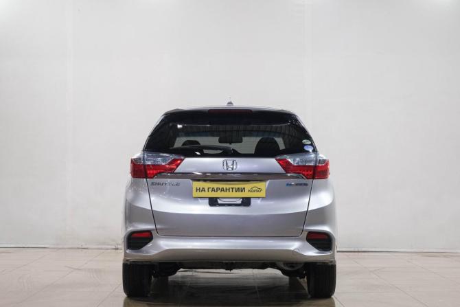 Honda Shuttle II с пробегом 2015 года, цена 1 099 000 рублей, 148000 км, универсал, Автокод Объявления